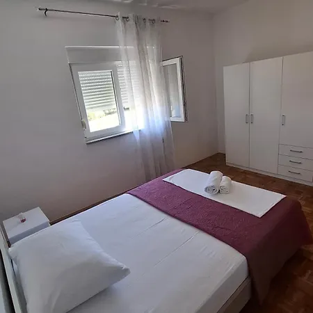 Elena * Galovac (Zadar)